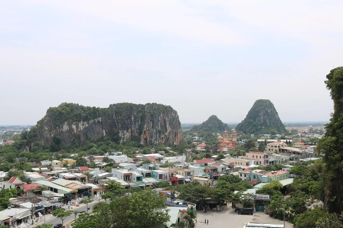 Ngu Hanh Son District