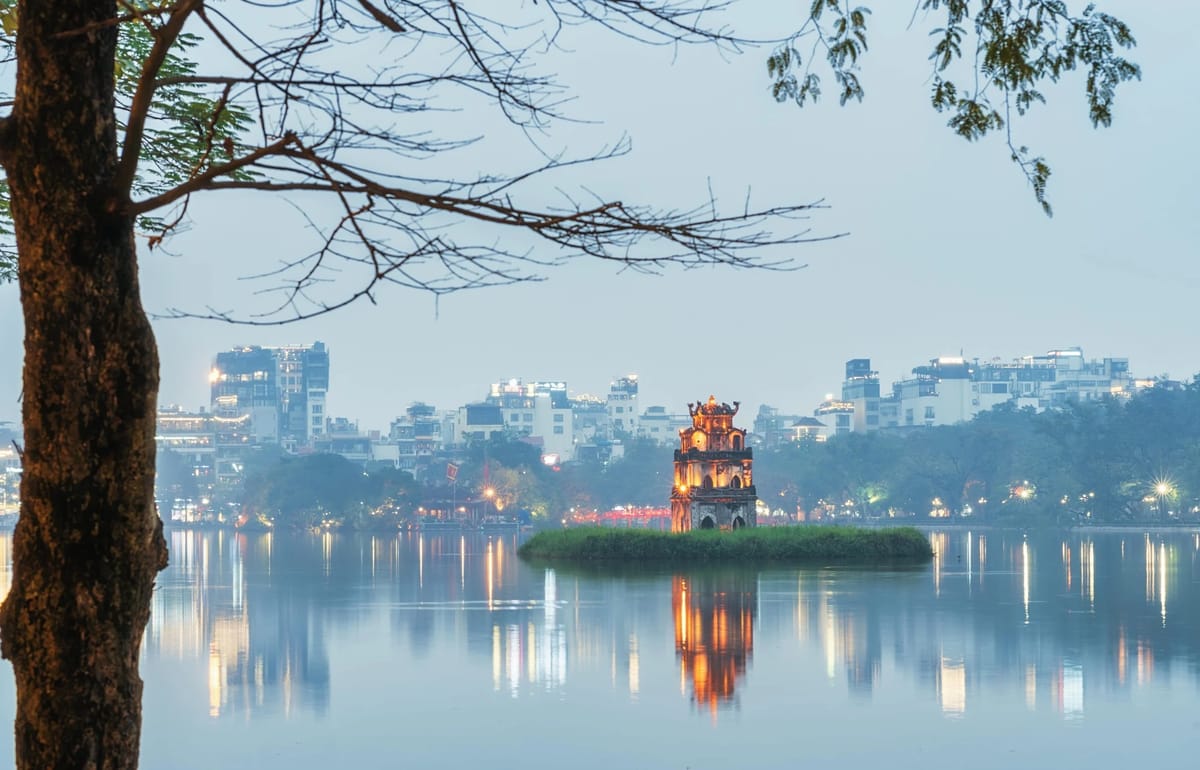 Hoan Kiem Lake & Old Quarter